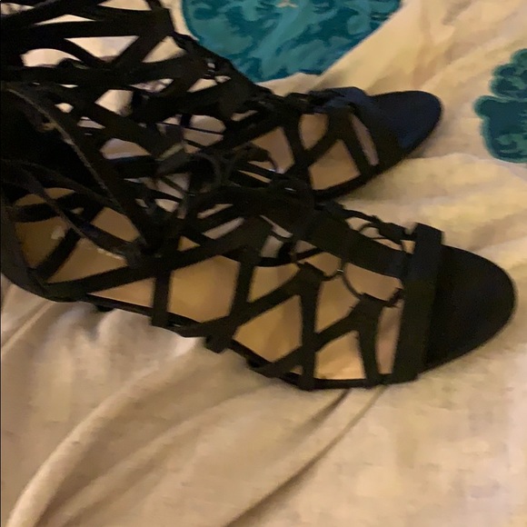 Nine West - Picture 2 of 2